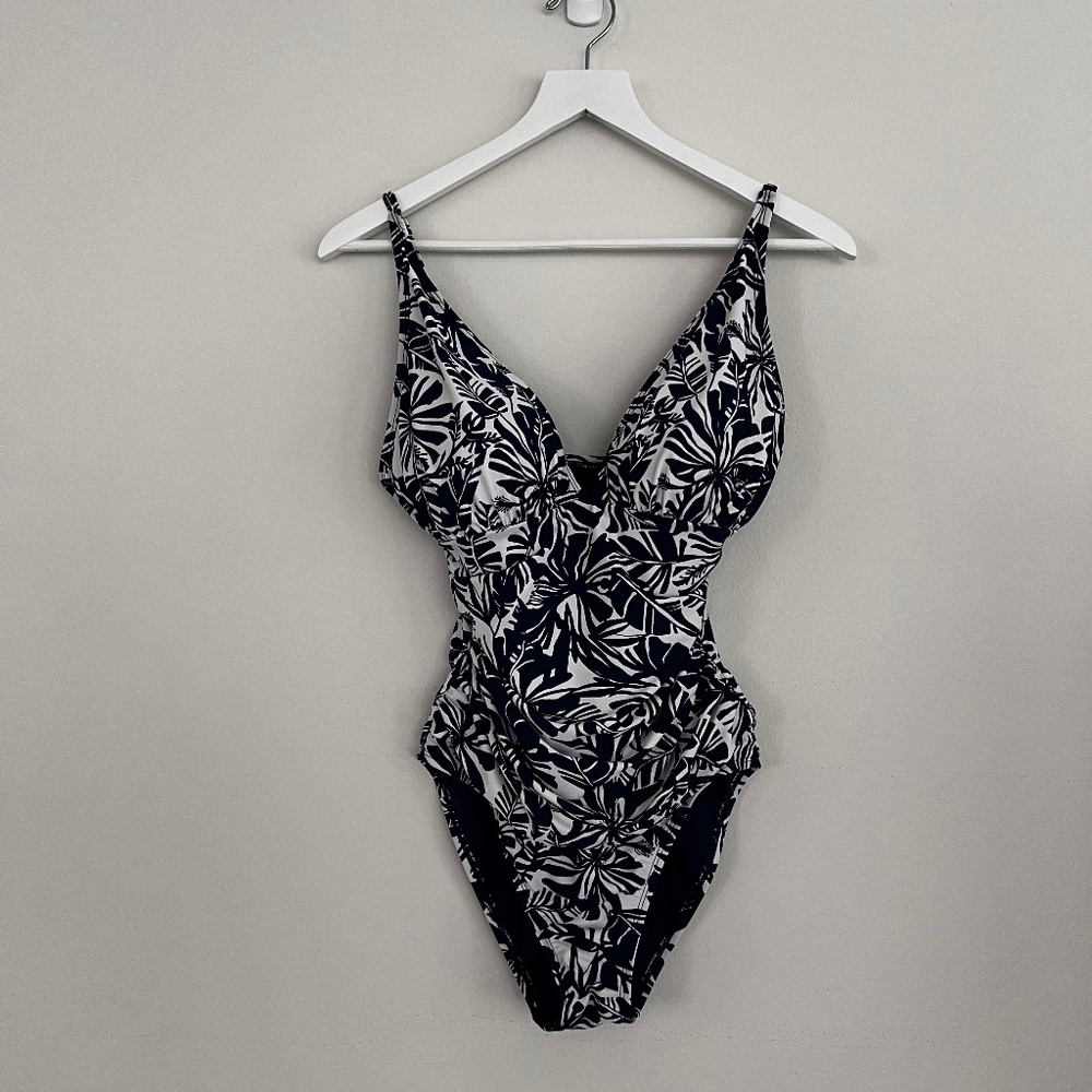 NWT Ellen Tracy One Piece Swimsuit Navy & White Size 10